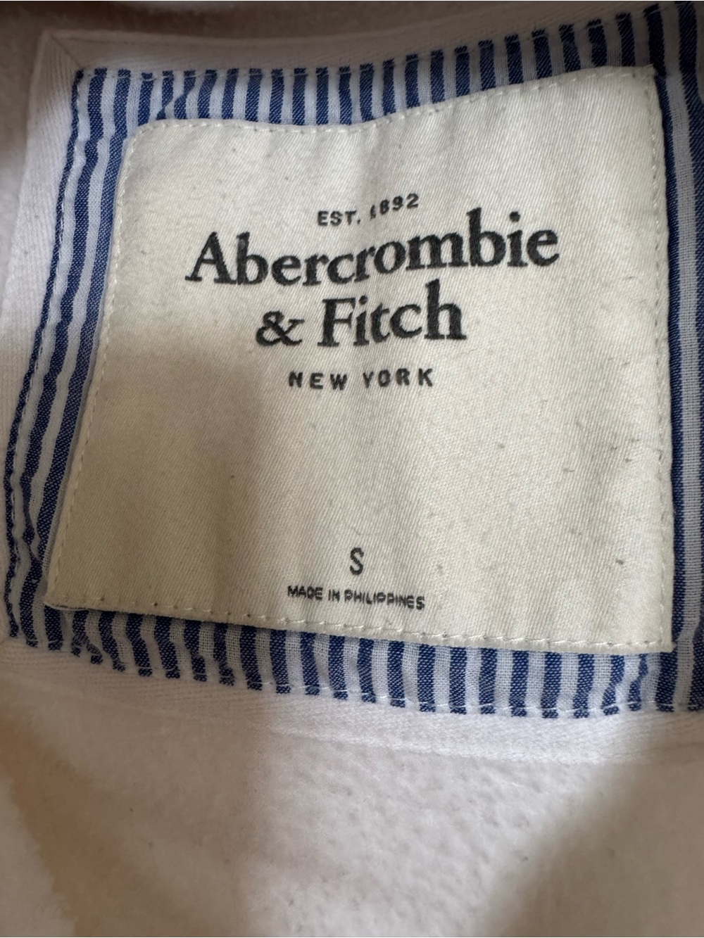 Abercrombie & Fitch White Full-Zip Teddy Hoodie Jacket - Picture 5 of 7